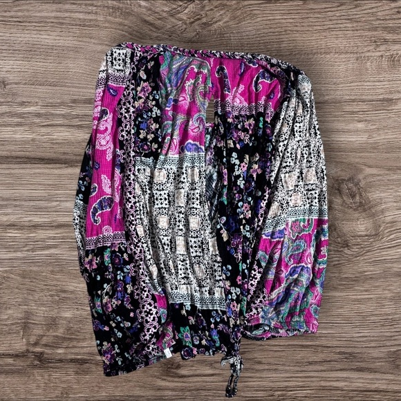 American Rag Multicolor Patchwork Top Open Sleeve Detail ‼️See‎ Photo 6 & 7‼️ - Picture 5 of 7